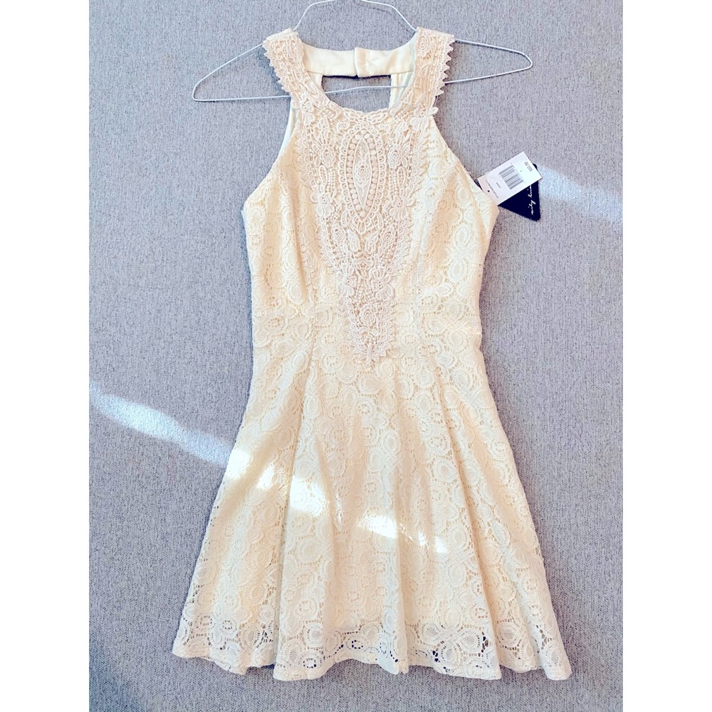 City Triangles- Ivory Lace-Overlay Dress NWT